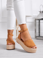 LICIA - Espadrillas beige in camoscio con zeppa e cinturino